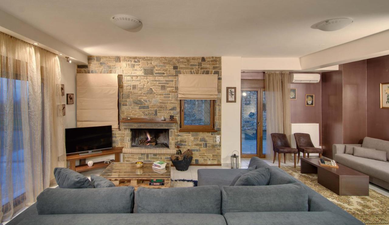 Country Place Apartment With Mountains View Ioannina Ngoại thất bức ảnh